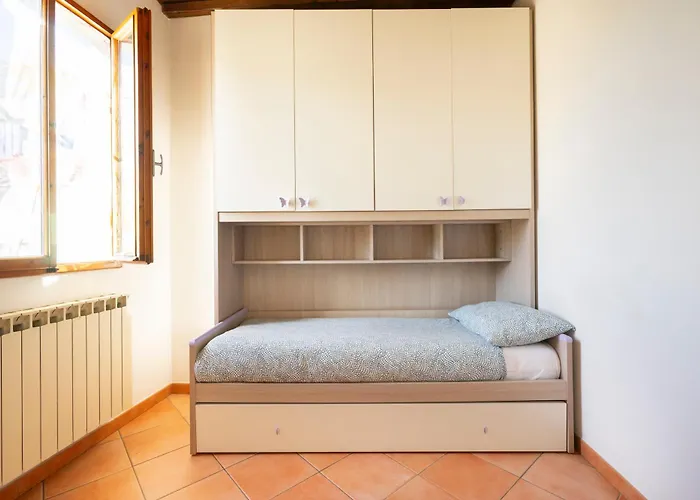Apartment Faenza 91